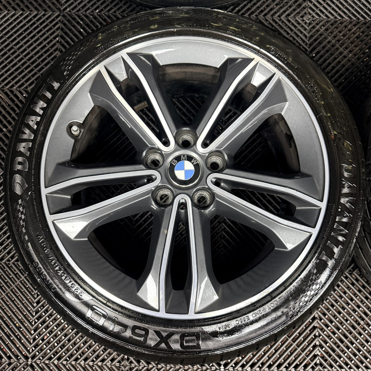 17'' BMW 1 Series 2 F40 F41 F44 149 Grey DC Alloy Wheels Tyres 6856087 Genuine