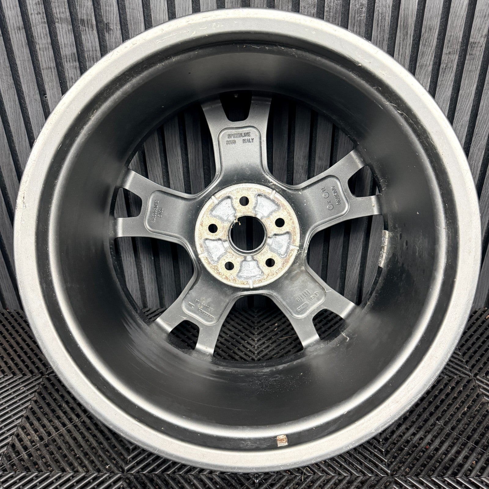 1X 20'' Maserati Levante 670044708 Alloy Wheel Single Rear Genuine