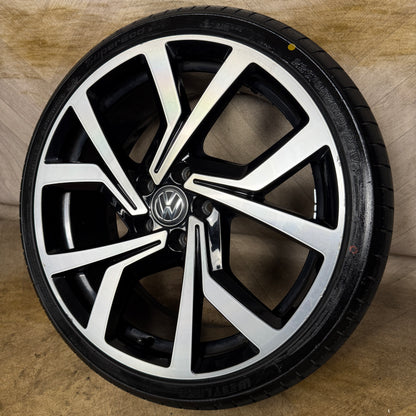1X 19" GENUINE VW GOLF MK7 GT GTI BRESCIA CLUBSPORT ALLOY WHEEL TYRE 5G0601025CL