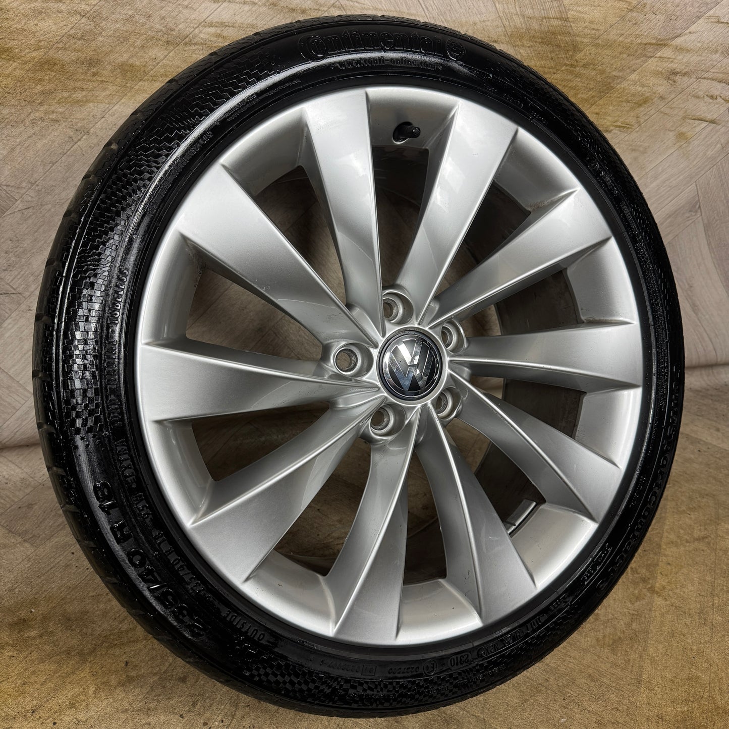 1X 18'' GENUINE VW SCIROCCO PASSAT CC INTERLAGOS TURBINE ALLOY WHEEL TYRE 3C8601025D