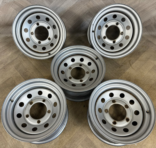 16'' LAND ROVER DEFENDER OLD MODEL BANDED STEELY STEELS WHEELS 5X165.1