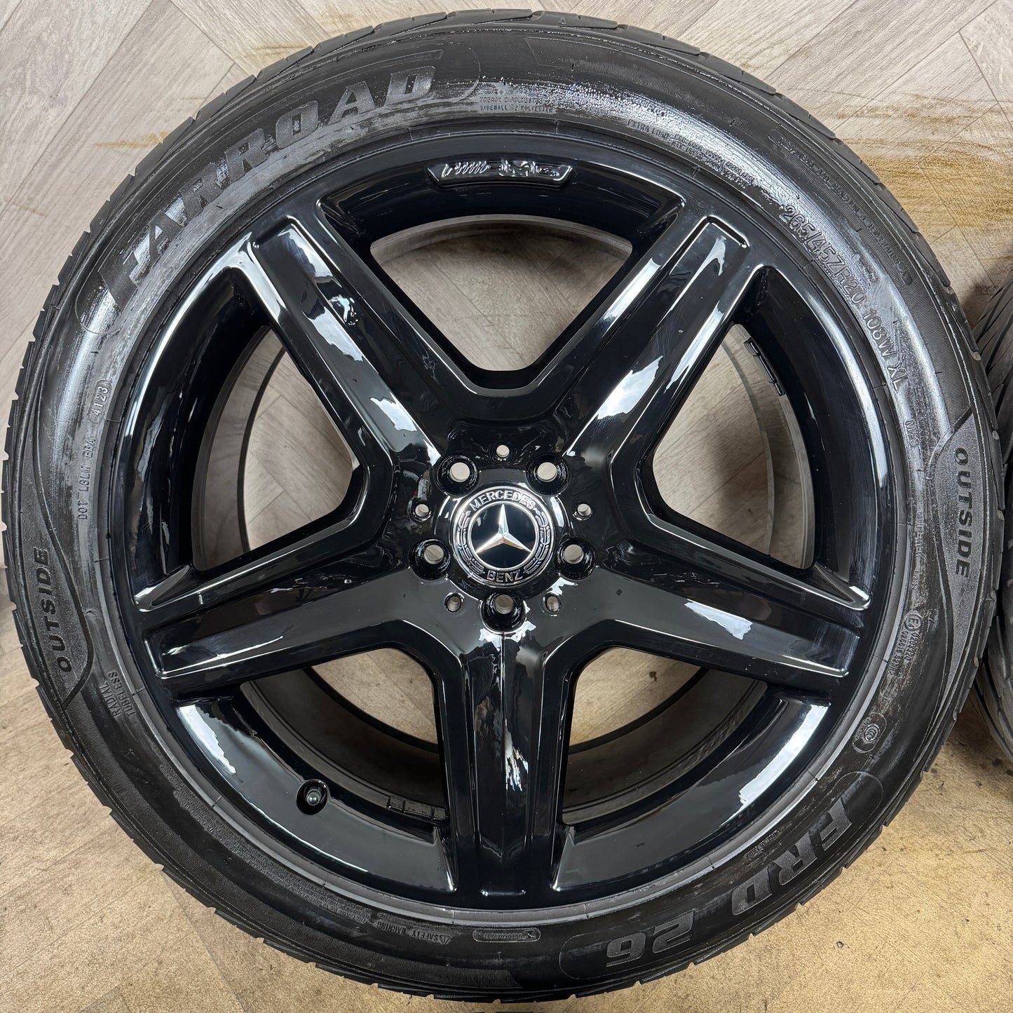 20'' GENUINE MERCEDES AMG 5 SPOKE ML GLE BLACK ALLOY WHEELS ALLOYS TYRES A166 A1664012002