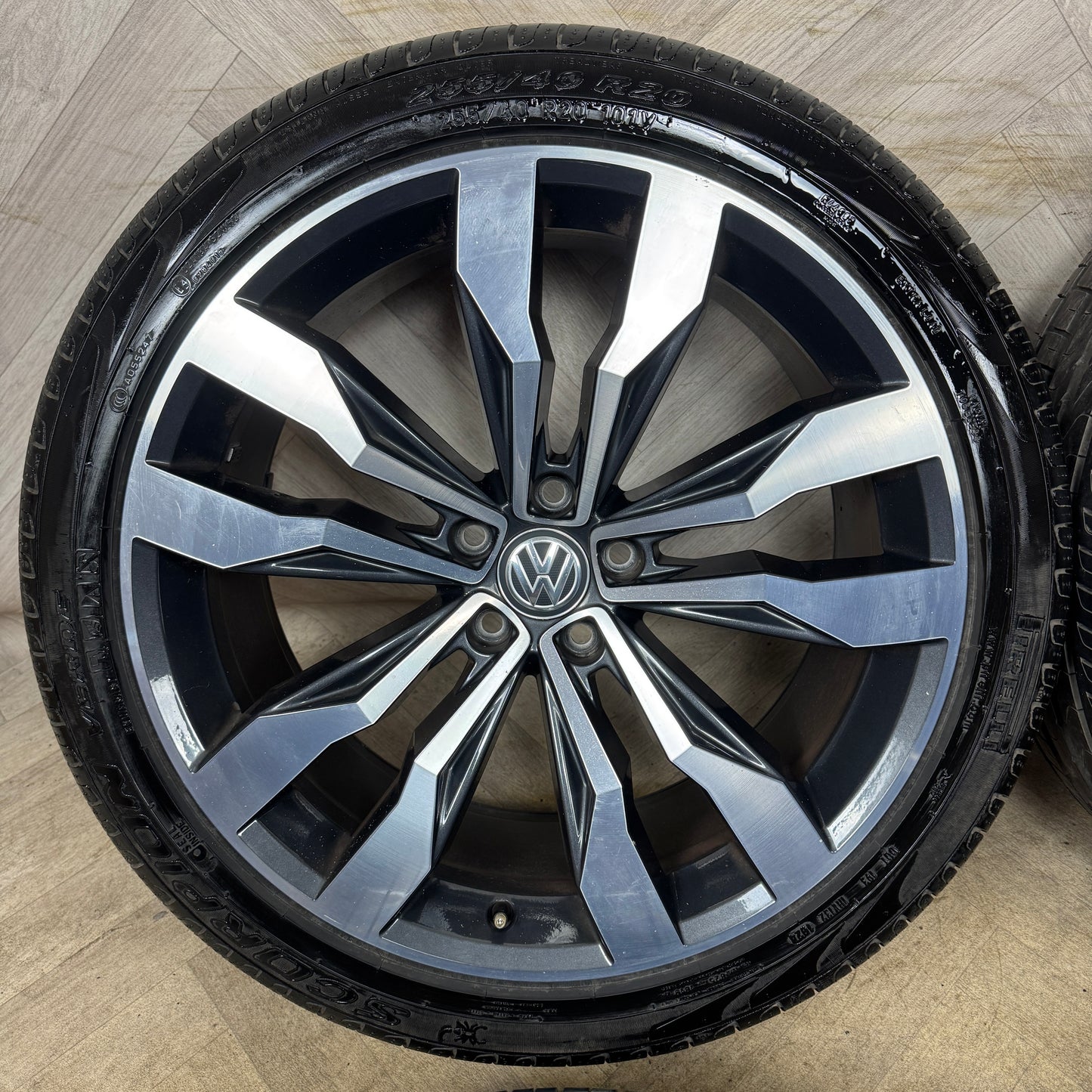 20'' GENUINE VW TIGUAN R LINE SUZUKA ALLOY WHEELS TYRES ALLOYS 5X112