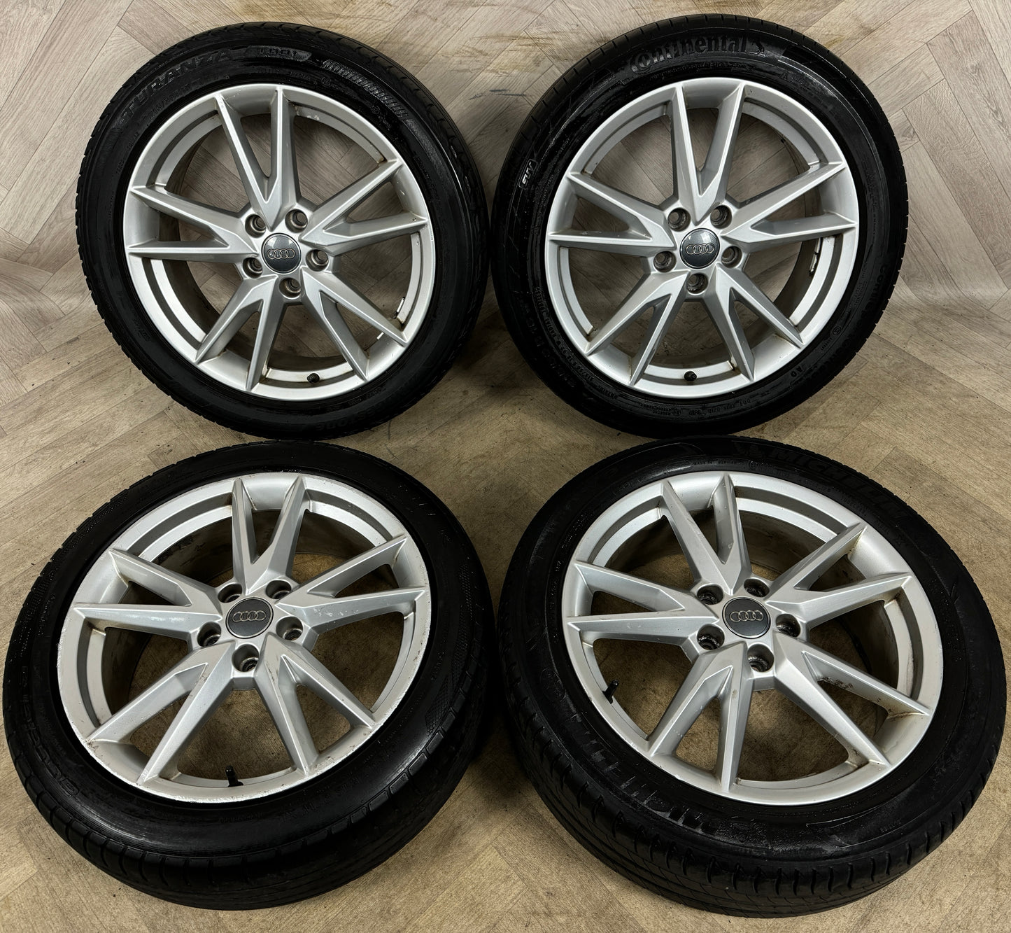 18'' GENUINE AUDI Q2 S LINE 5 DOUBLE SPOKE ALLOY WHEELS TYRES ALLOYS