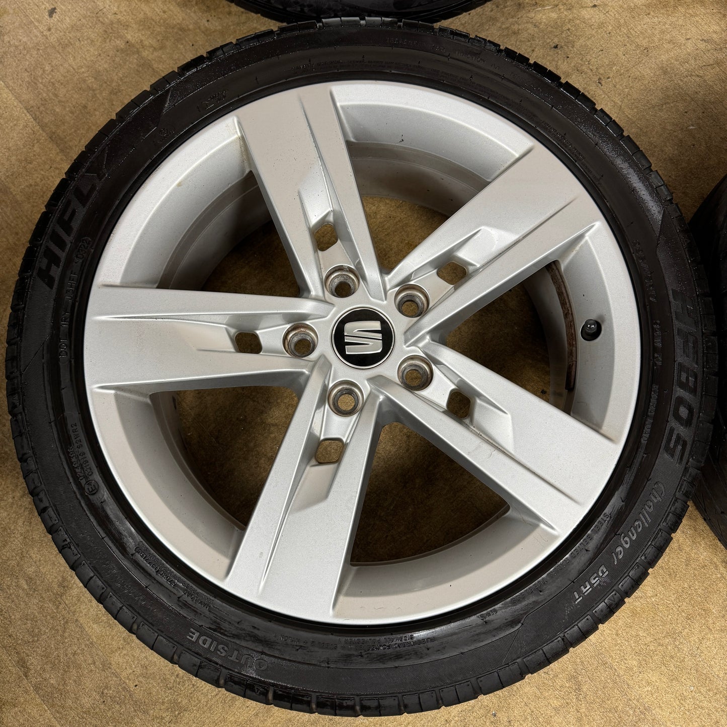 17'' GENUINE SEAT LEON MK3 ALLOY FR WHEELS TYRES ALLOYS GOLF MK2 A3 5X112 5F0601025T