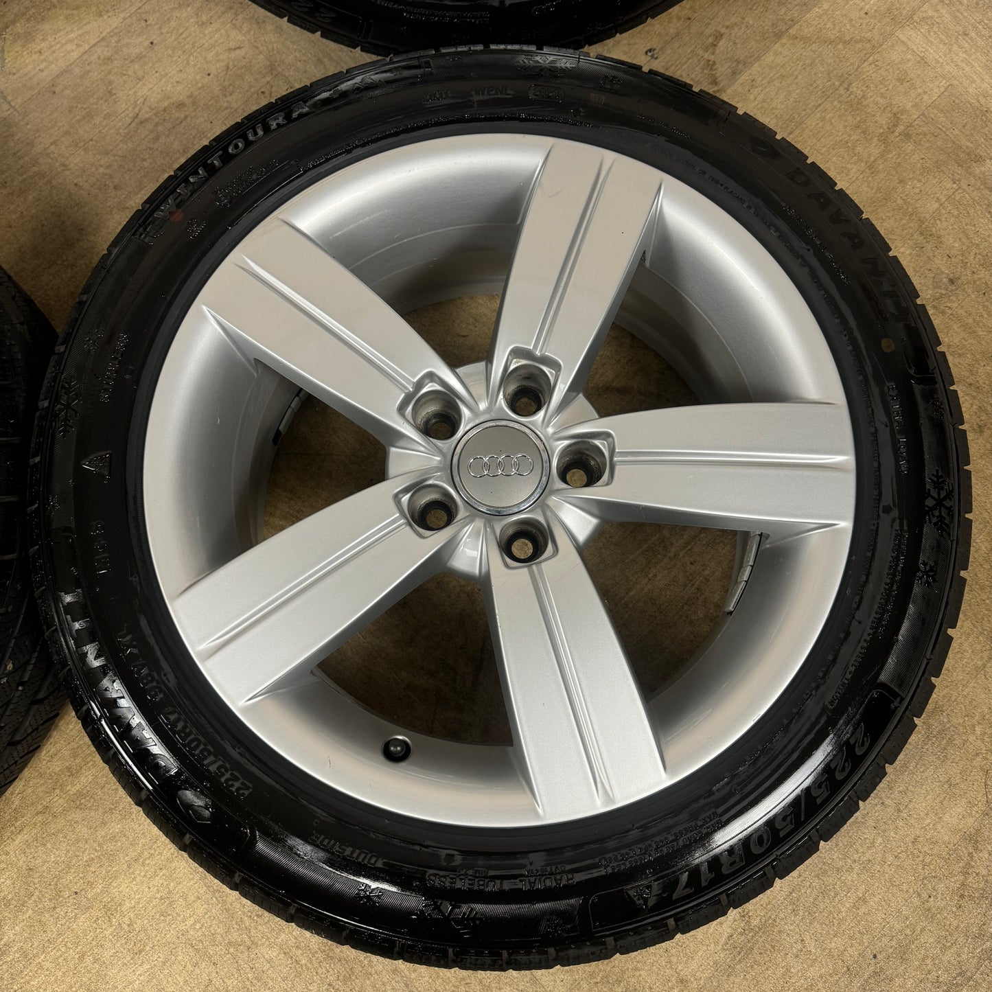 17'' GENUINE AUDI TT MK2 MK3 5 SPOKE WINTER TYRES ALLOY WHEELS ALLOYS