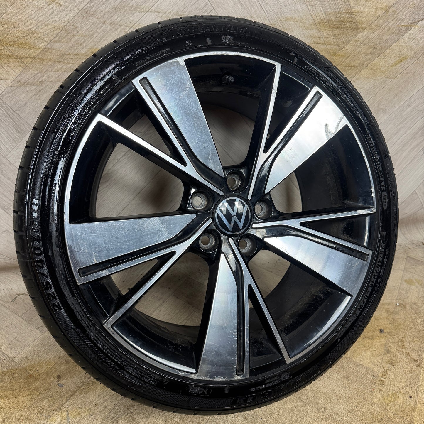 1x 18'' GENUINE VW GOLF GT GTD GTI BAKERSFIELD MK8 MK7 MK6 ALLOY WHEEL TYRE