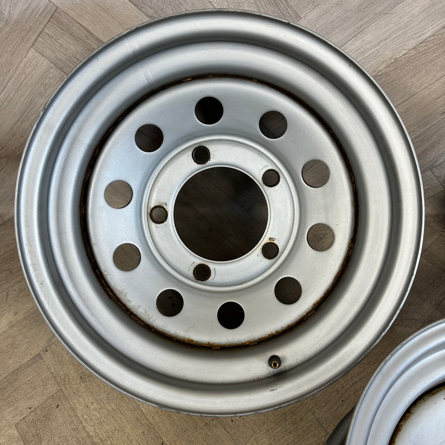 16'' LAND ROVER DEFENDER OLD MODEL BANDED STEELY STEELS WHEELS 5X165.1