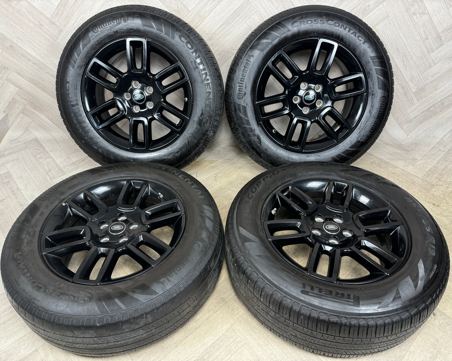 19'' GENUINE LAND ROVER DEFENDER BLACK 6010 ALLOY WHEELS TYRES ALLOYS