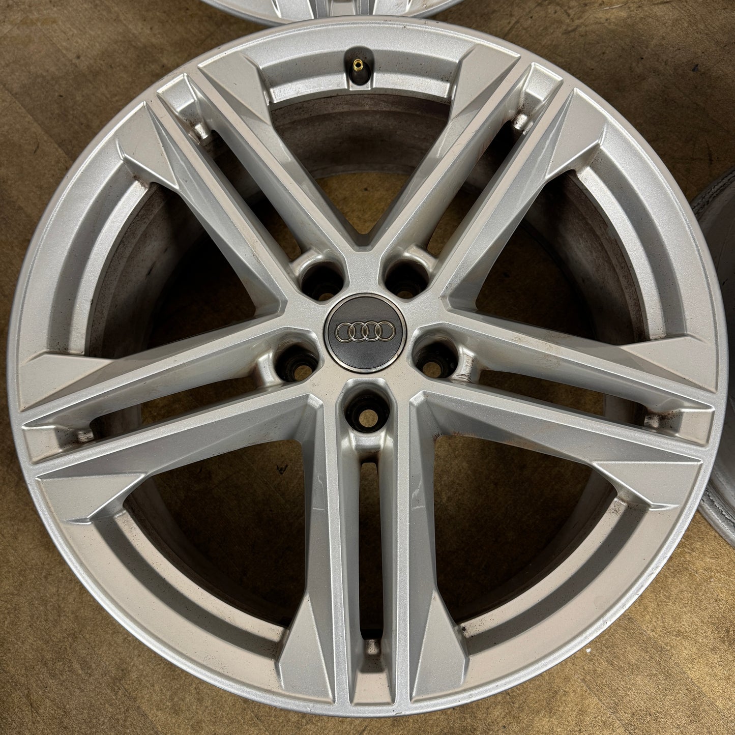 19'' GENUINE AUDI A4 A6 Q5 S LINE 5 DOUBLE SPOKE ALLOY WHEELS ALLOYS 80A601025G