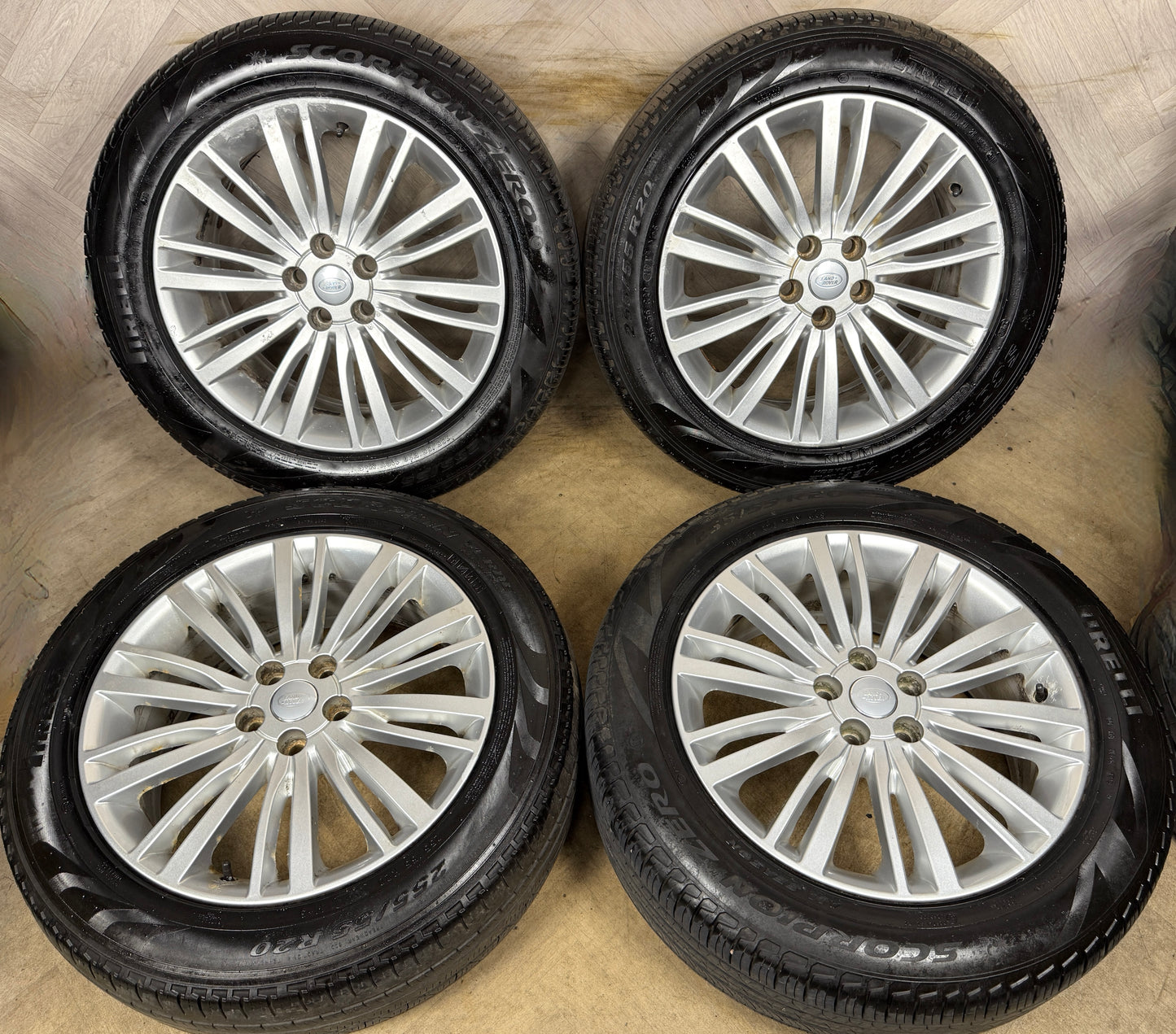 20'' GENUINE LAND ROVER DISCOVERY 5 SILVER 1011 RANGE ROVER SPORT ALLOY WHEELS TYRES ALLOYS 5X120 HY321007RA