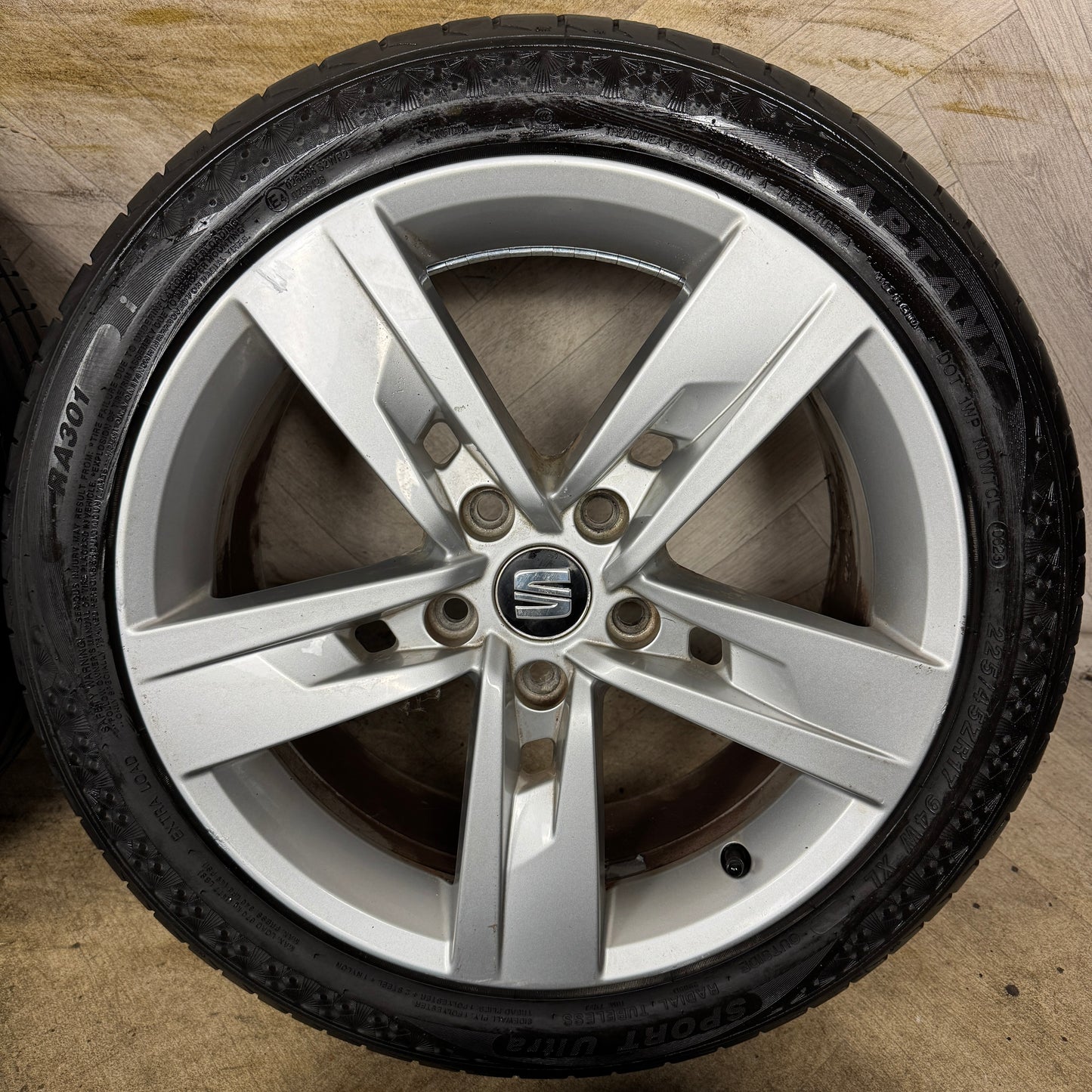 17'' GENUINE SEAT LEON MK3 ALLOY FR WHEELS TYRES ALLOYS GOLF MK2 A3 5X112 5F0601025T
