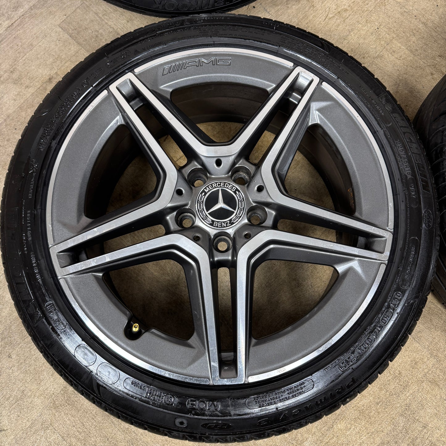 18'' GENUINE MERCEDES AMG A CLASS CLA B ALLOY WHEELS TYRES ALLOYS W177