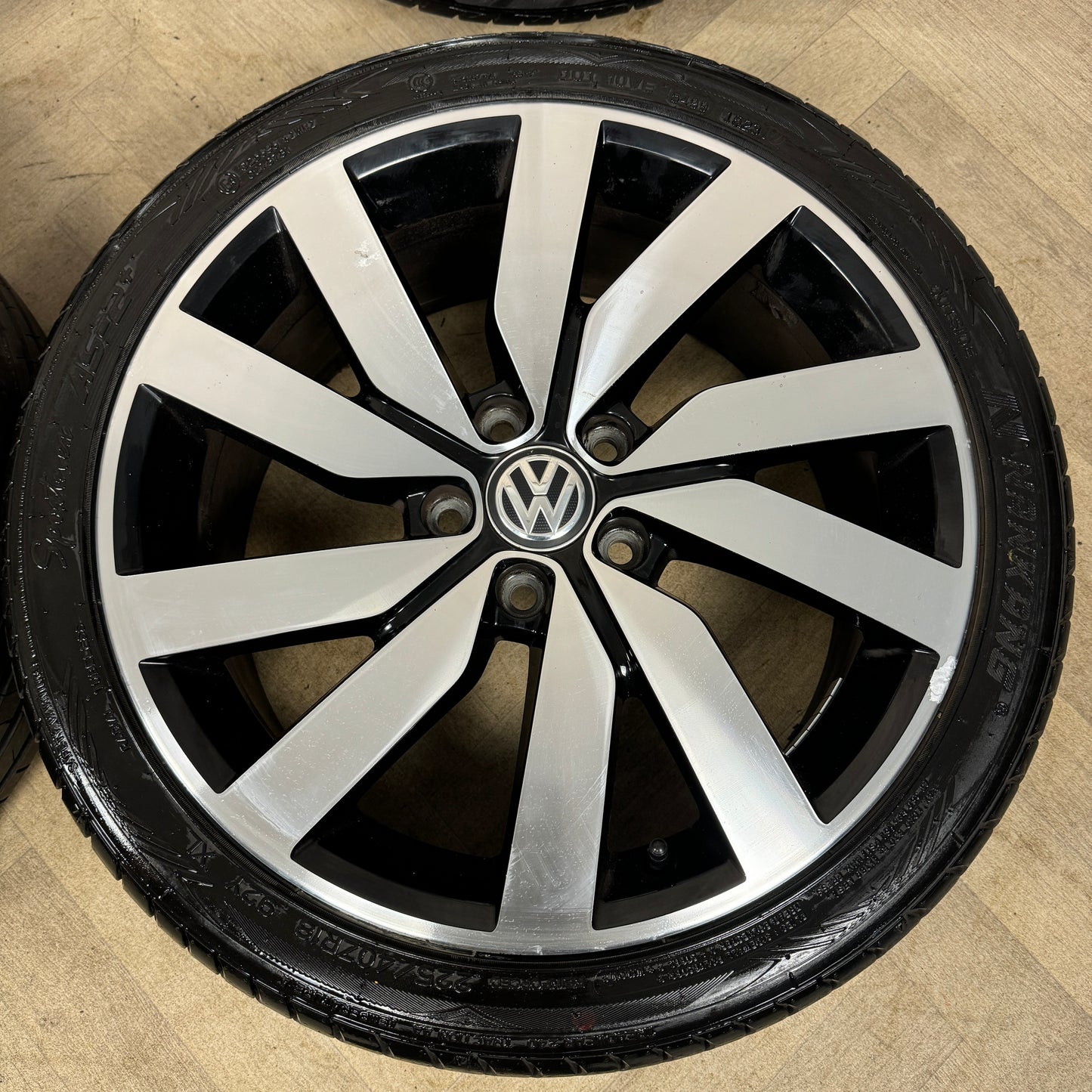 18'' GENUINE VW GOLF GT GTE MARSEILLE GTD GTI R LINE MK7 MK8 MK6 ALLOY WHEELS TYRES ALLOYS CADDY