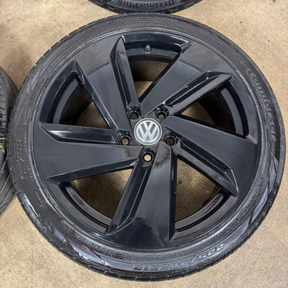 18'' GENUINE VW GOLF GTI MK8 MK7 GT GTD BLACK MILTON KEYNES ALLOY WHEELS TYRES ALLOYS 5G0601025CN