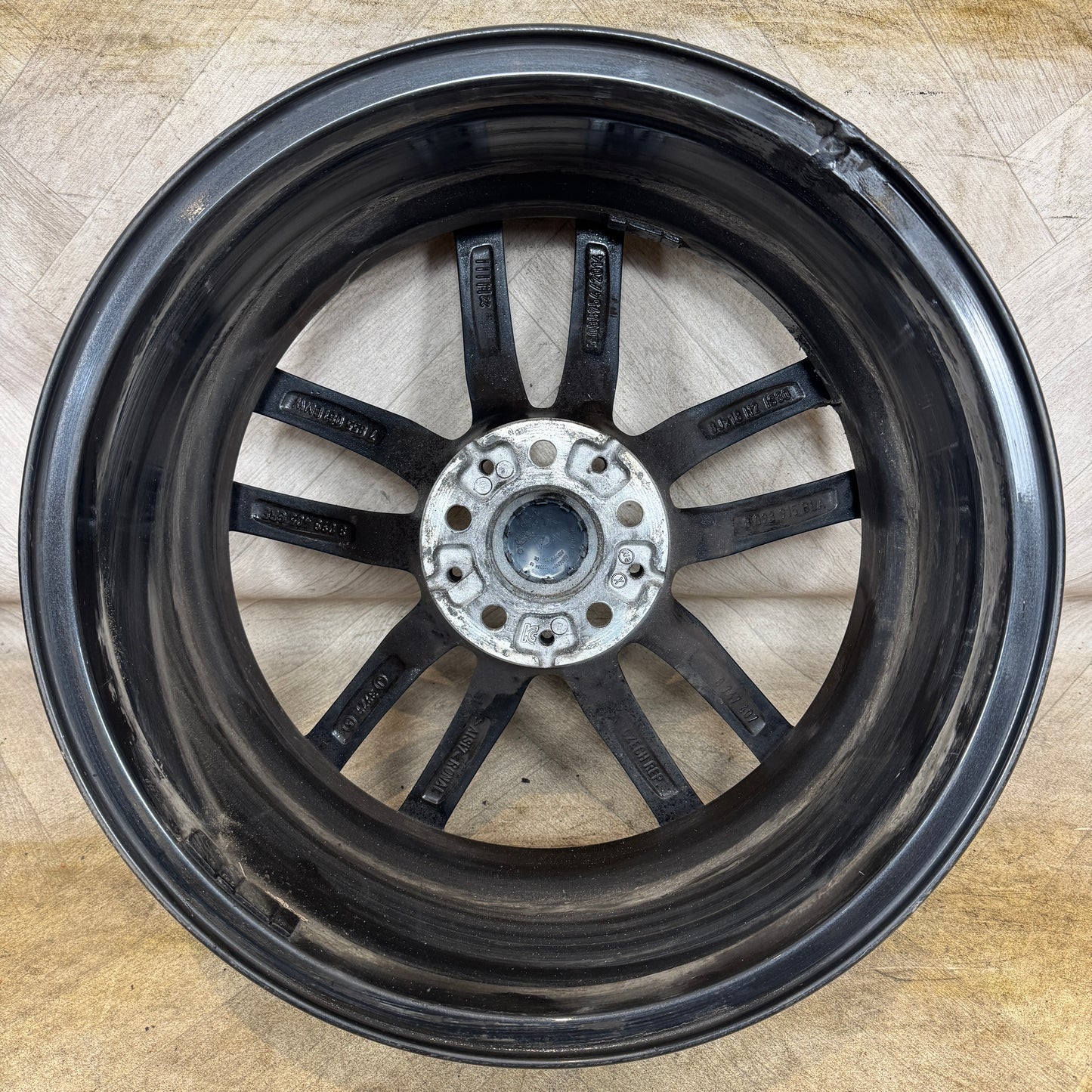 1X 18'' GENUINE BMW 5 SERIES 662 M G30 G31 SPORT ALLOY WHEEL FRONT  5X112 FITMENT  8J ET30 PART: 7855081