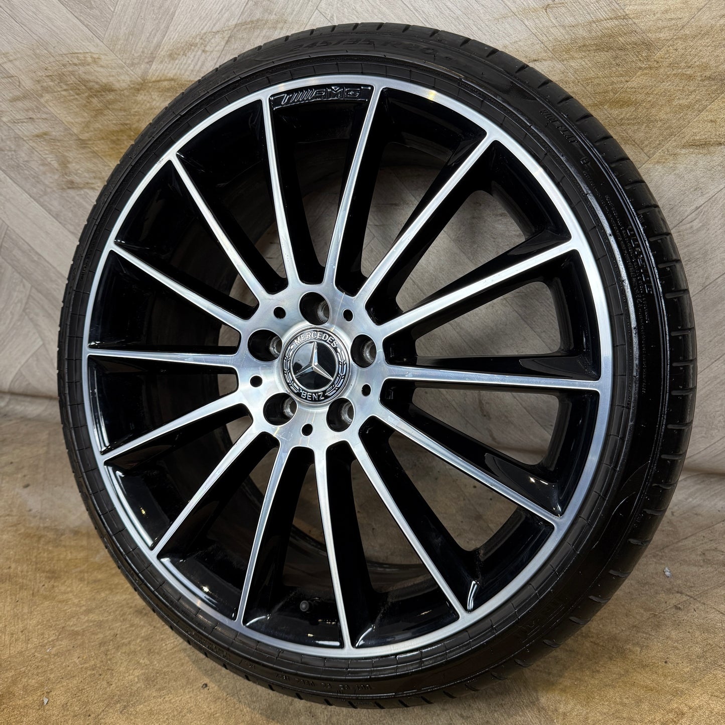 1X 20" GENUINE AMG MERCEDES E CLASS BLACK DC ALLOY WHEEL W213 FRONT 5X112 FITMENT 8J ET43 PART: A2134012200