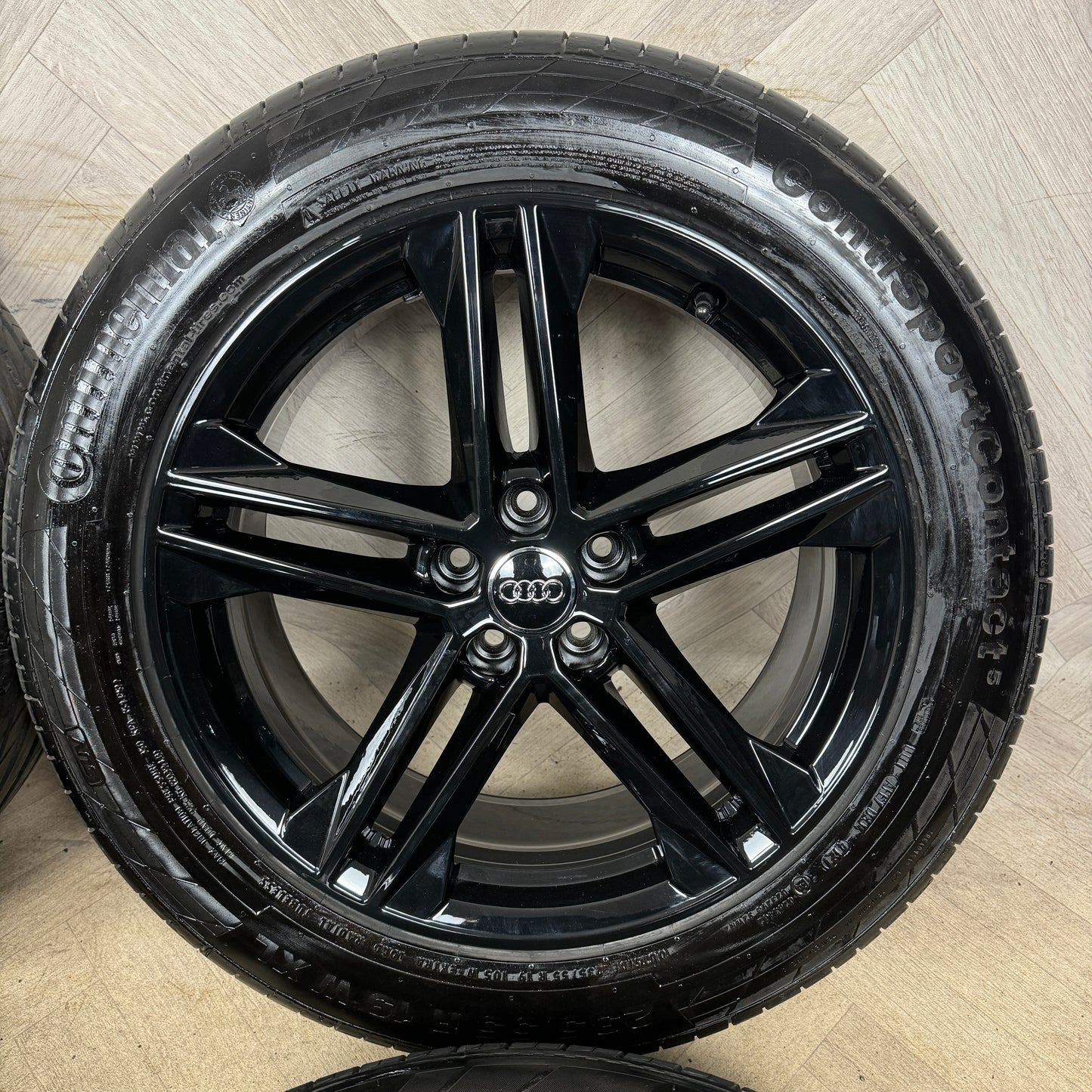 19'' GENUINE AUDI Q5 BLACK 5 DOUBLE SPOKE S LINE ALLOY WHEELS TYRES ALLOYS