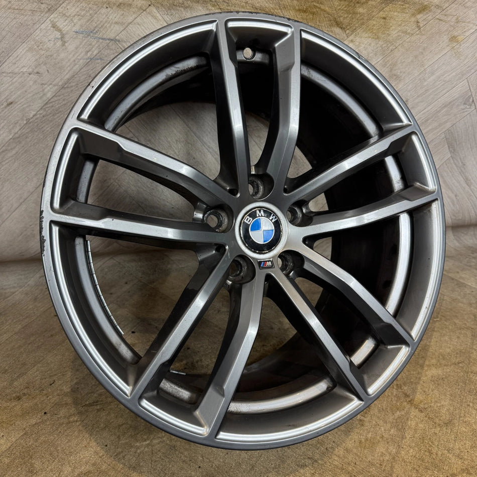 1X 18'' Genuine BMW 5 Series 662 M G30 G31 Sport Alloy Wheel Rear  5X112 Fitment  9J Et44 Part: 8093406
