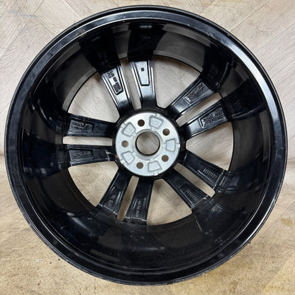 1X 17'' GENUINE SKODA FABIA RAPID WHEEL ALLOY BLACK DC  5X100 FITMENT  7J ET46 PART: 5JA601025F