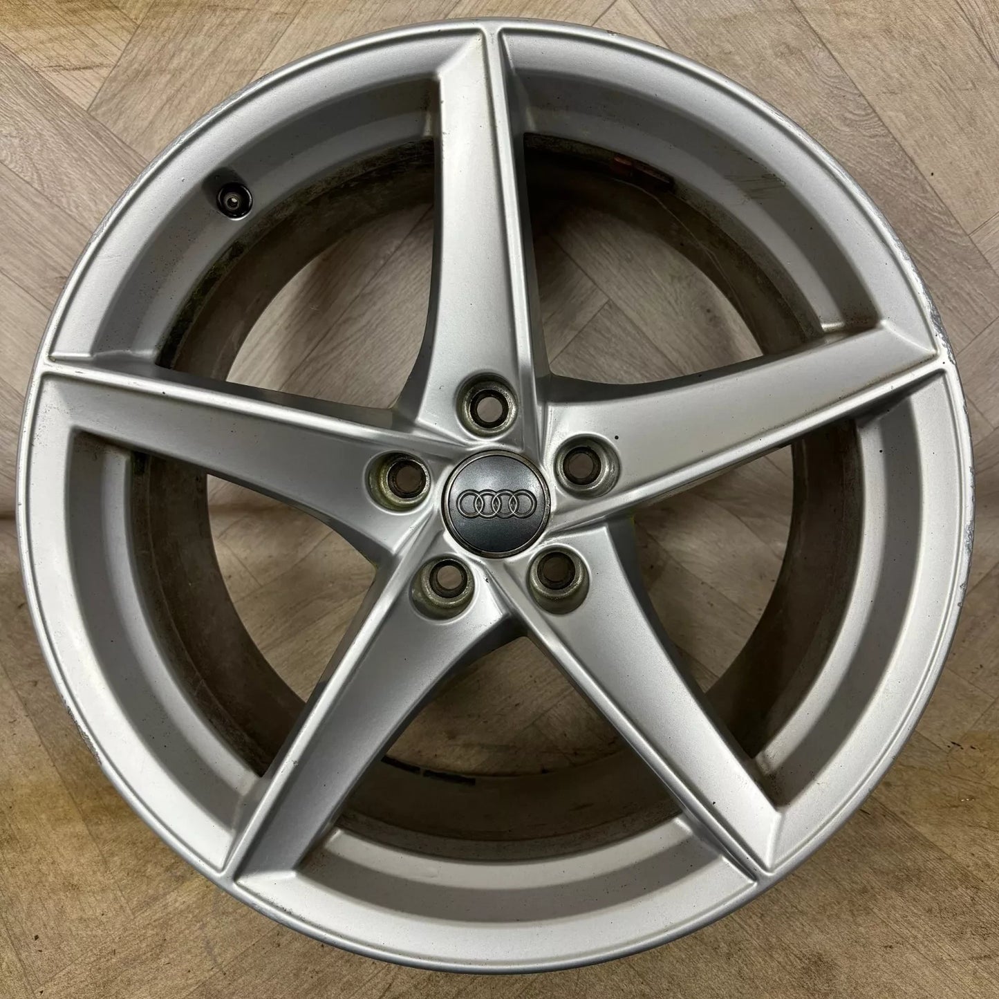 1X 18'' GENUINE AUDI A5 S LINE 5 SPOKE WHEEL ALLOY TYRE SPARE   5X112 FITMENT  8.5J ET29 PART: 8W0601025BG