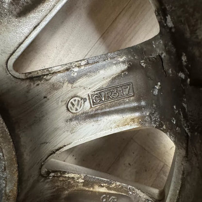 1X 15'' GENUINE VW GOLF MK6 WELLINGTON ALLOY WHEEL TYRE  5X112 FITMENT  6.5J ET50 CENTRE BORE: 57.1 PART: 5K0601025J
