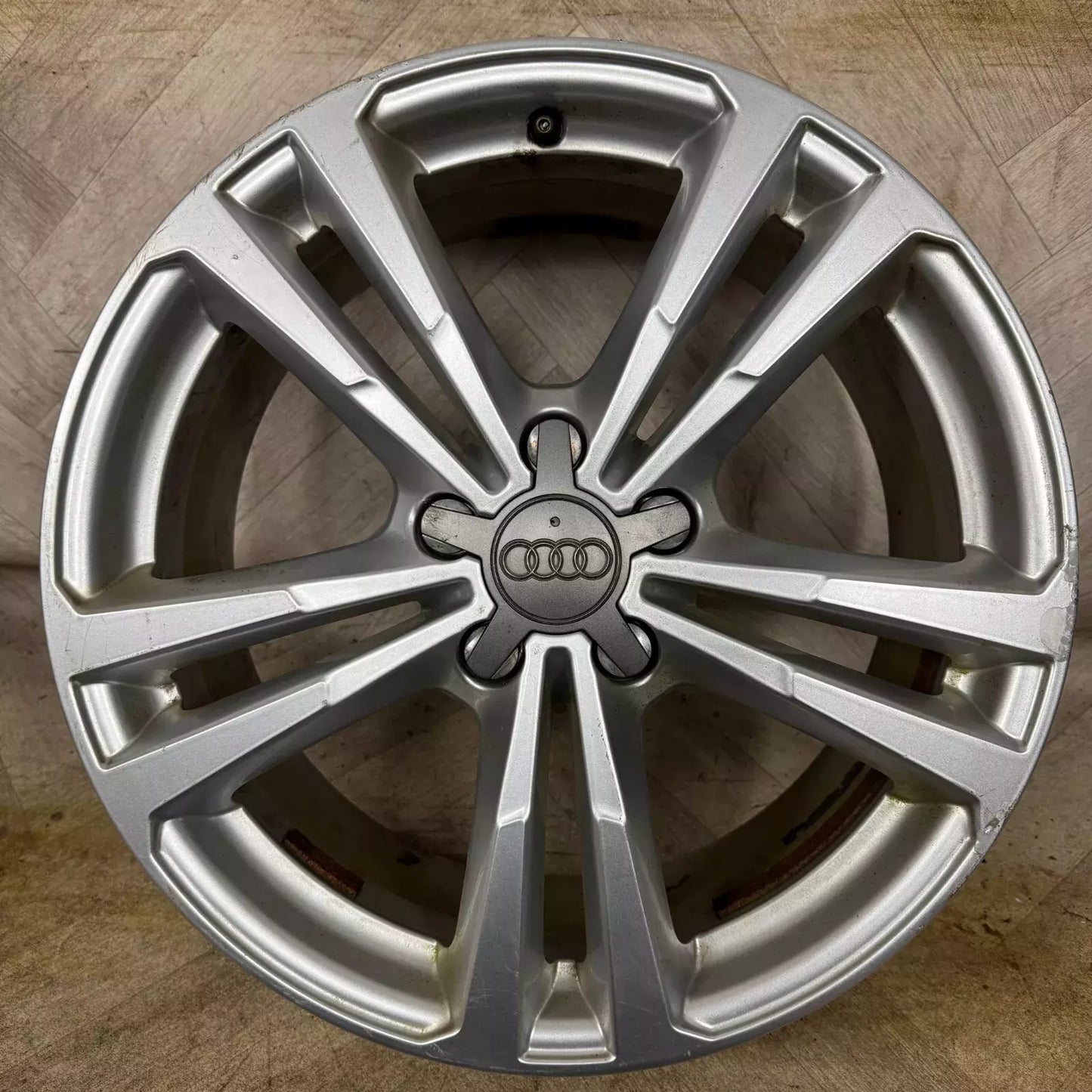 1X 18'' GENUINE AUDI A3 S LINE DOUBLE SPOKE WHEEL ALLOY TYRE SPARE  5X112 FITMENT  7.5J ET51 PART: 8V0601025BL/AJ